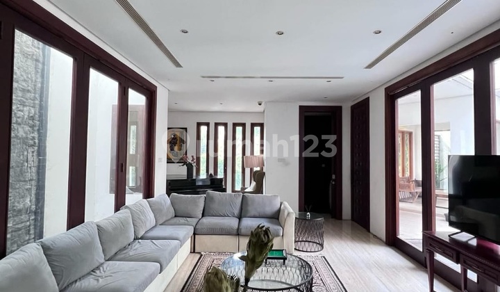 Rumah Pondok Indah Modern Tropical Siap Huni