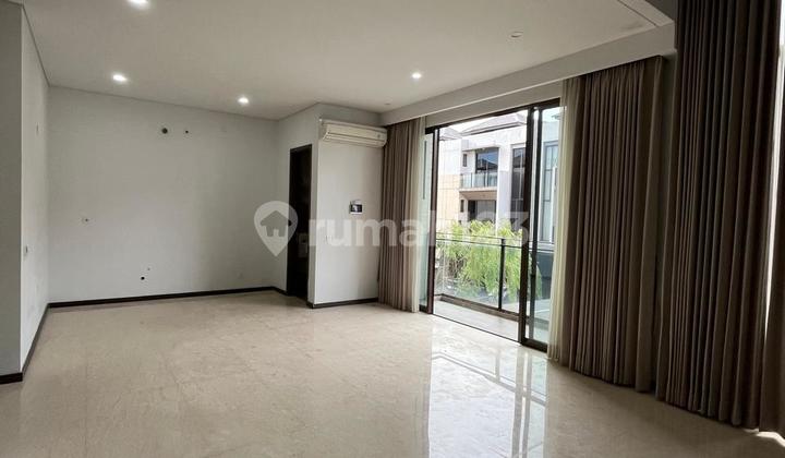 Rumah Mewah Zora Bsd Unfurnished 4+1 Bedroom  1