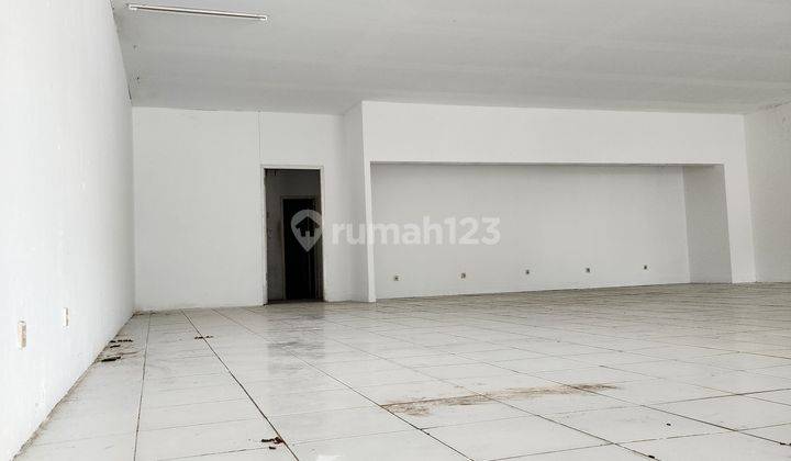 Ruko Pinggir Jalan Brigif Jakarta Selatan 5