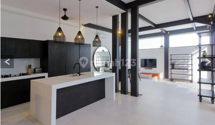 Villa Leasehold Desain Modern Area Kayu Tulang, Canggu 2