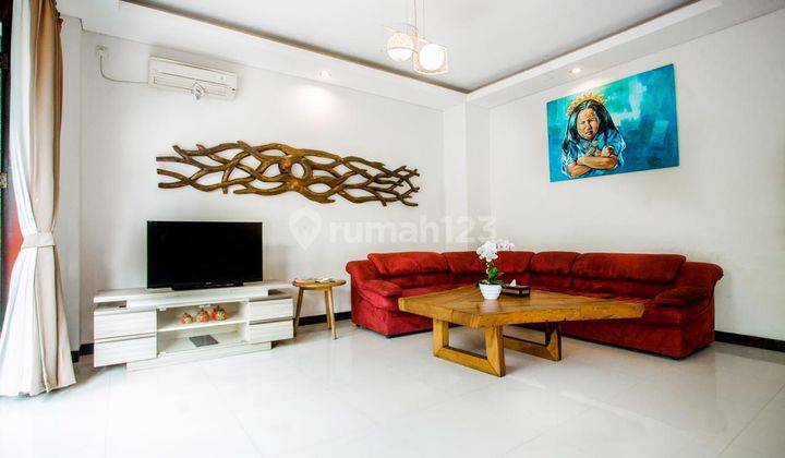 Villa 2 Bedrooms With Modern Minimalist Concept in Legian Bali 2