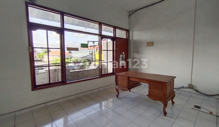 Shophouse on Main Street Gatot Subroto Denpasar 2