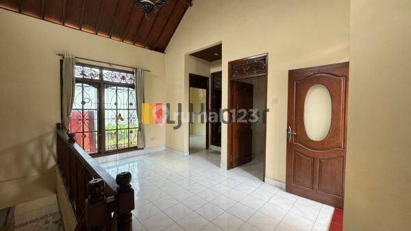 House In Residential Area, Tukad Balian, Renon, Denpasar, Close to Plaza Renon Mall, Renon Park and Sanur 1