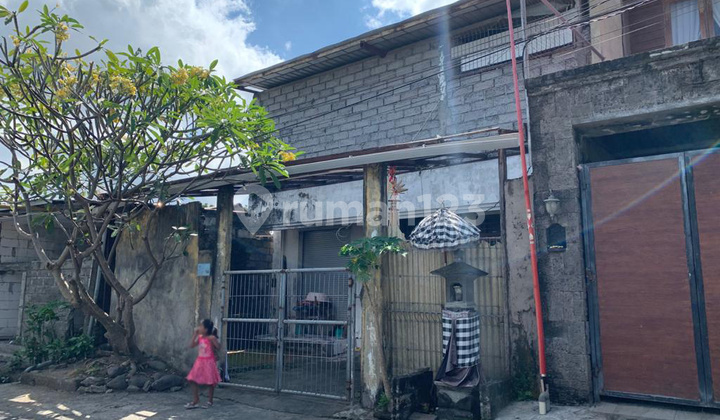 Cheap House in the City Center in Gatot Subroto, Denpasar Cheap House in the City Center in Gatot Subroto, Denpasar