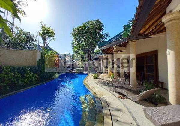 House 1 Bedroom with Pool in Sanur area 1