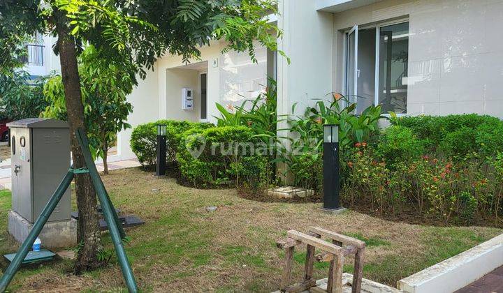 Rumah 2 Lantai Summarecon Dekat Ke Tol Dan Bandara 11