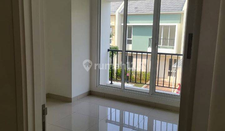 Rumah 2 Lantai Summarecon Dekat Ke Tol Dan Bandara 23
