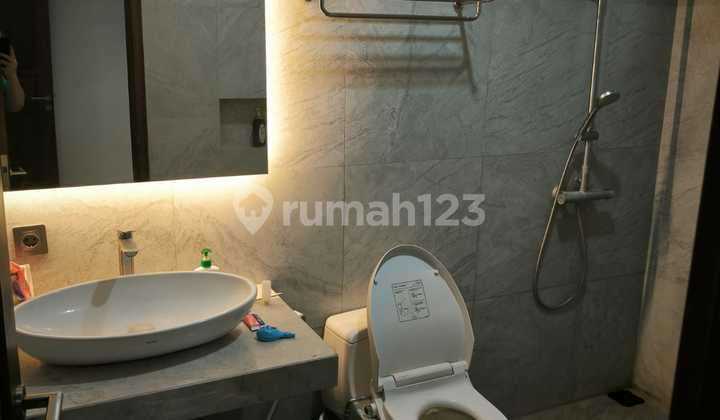 Dijual Rumah 2 Lantai One Gate Di Sesetan Cn 2