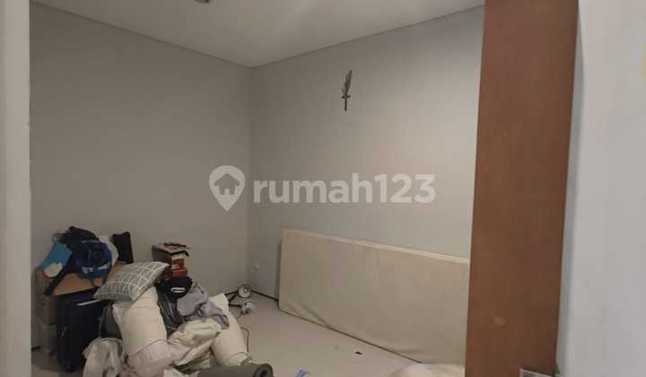 Siap Huni Rumah Lantai 2 SHM IMB Lengkap Cn 2