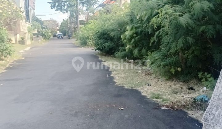 Land 1500.0 M² Certificate (SHM) in Seminyak, GP