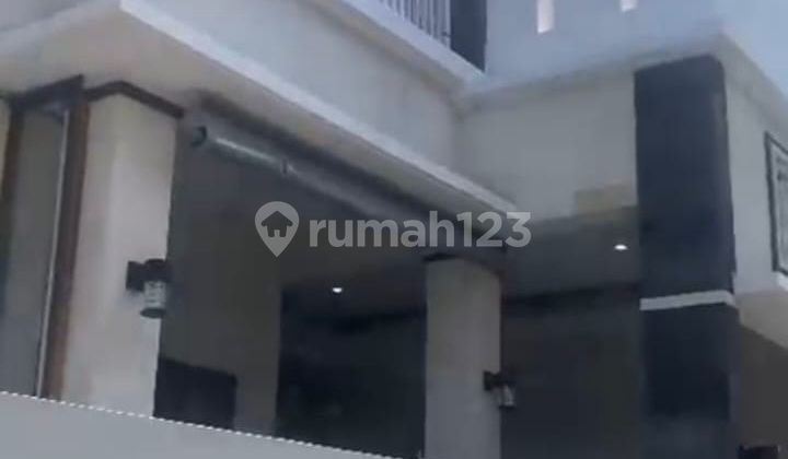 Affordable Fully Furnished House with Rice Field View in Penatih Gp 2