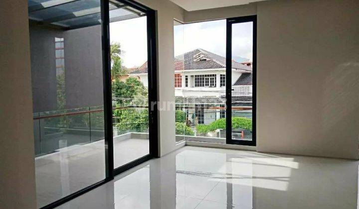 Rumah Baru di Setrasari Kulon Sutami Bandung Pasteur Gegerkalong 1