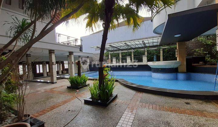 Rumah Mewah Swimming Pool di Setraduta Bandung Setra Sari Sutami 2