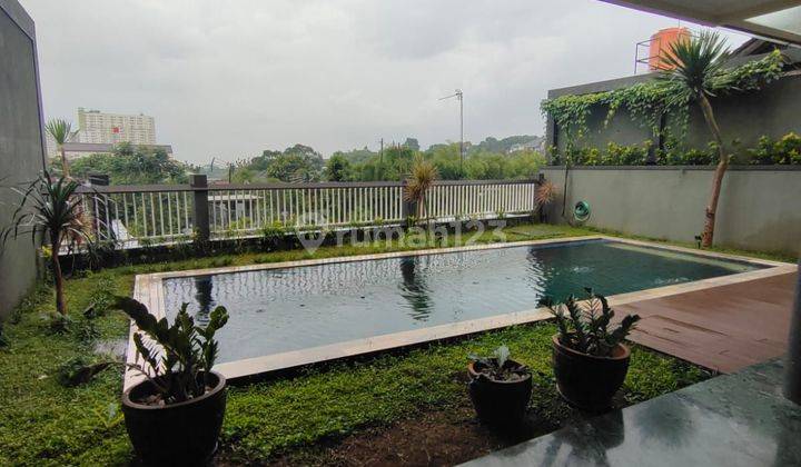 Rumah Mewah Swimming Pool di Sayap Ciumbuleuit Cisatu Hegarmanah 1