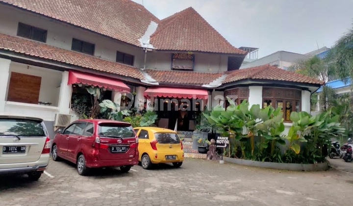 Dutch House Rental Dago Wing Bandung Diponegoro Sulanjana Dipatiukur