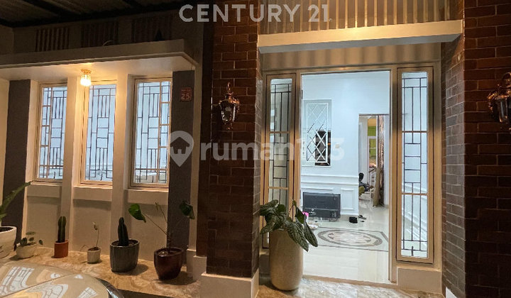 Rumah Bagus 2 Lantai Siap Huni di Grand Wisata Bekasi 2