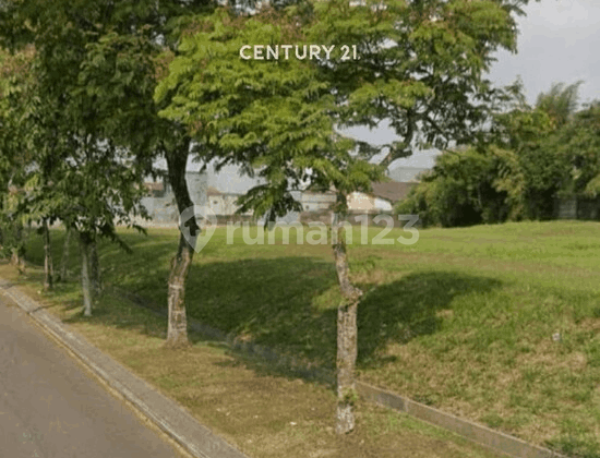 STRATEGICALLY LOCATED LAND PLOT READY TO BUILD STRATEGICALLY LOCATED LAND PLOT READY TO BUILD