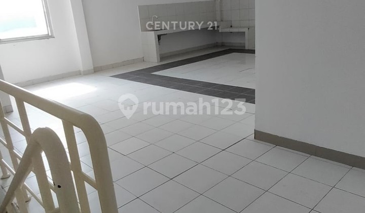 Good, Neat 4-Story Warehouse in Lippo Cikarang Industrial Area