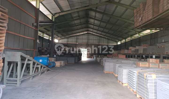 Gudang Siap Pakai Lokasi Strategis Jalan Raya Setu Cibitung   1