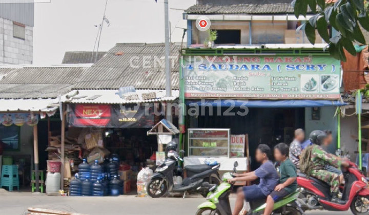 Roadside Shop House in West Kalibaru, Bekasi, Suitable for Business