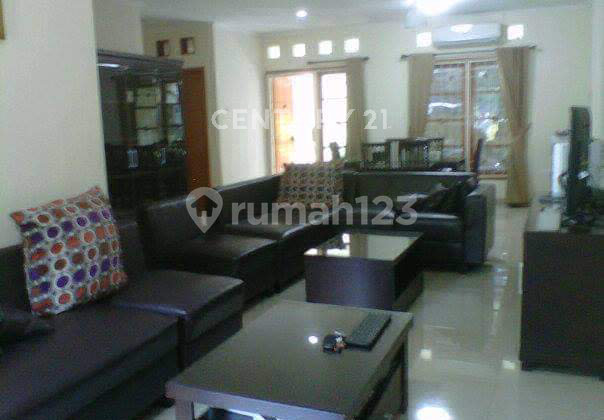 Rumah Lippo Cikarang 2 Lantai Lokasi Asri dan Nyama Aman Rumah Lippo Cikarang 2 Lantai Lokasi Asri dan Nyama Aman