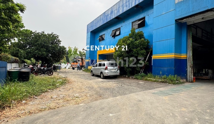 GOOD READY-TO-USE WAREHOUSE IN THE JABABEKA 2 CIKARANG AREA