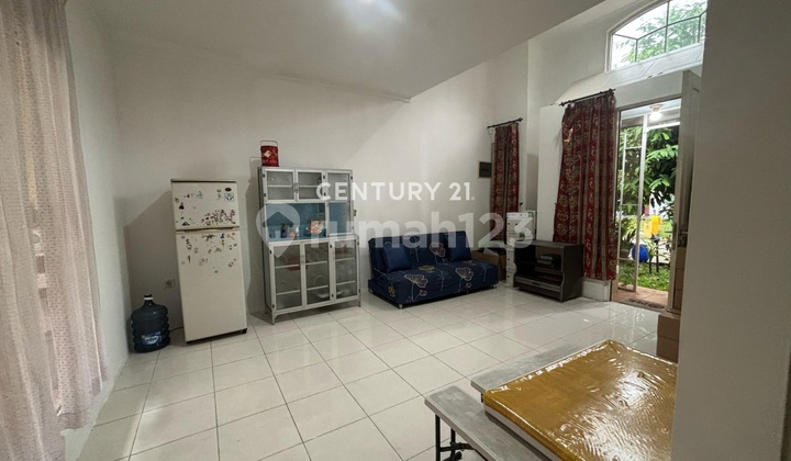 NICE READY-TO-OCCUPY FURNISHED HOUSE IN LIPPO CIKARANG 2