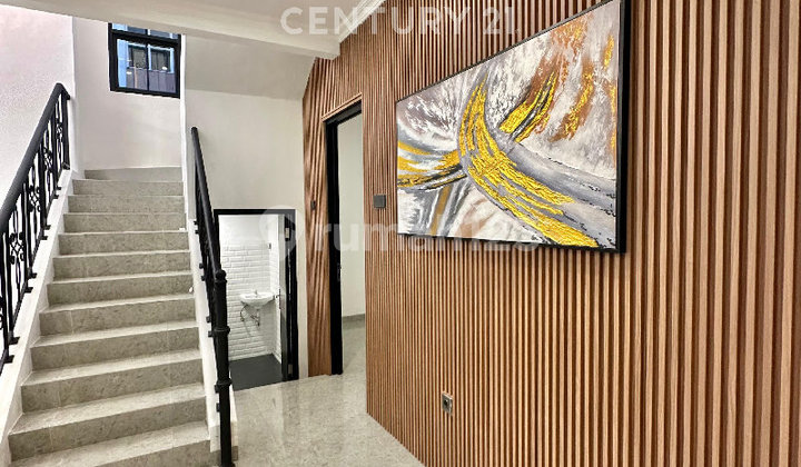 For Sale Luxury House In Deltamas Cikarang Center 2