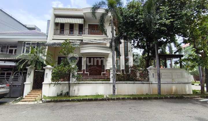 Di Sewa atau di Jual Rumah Kelapa Gading Lt 329M 2