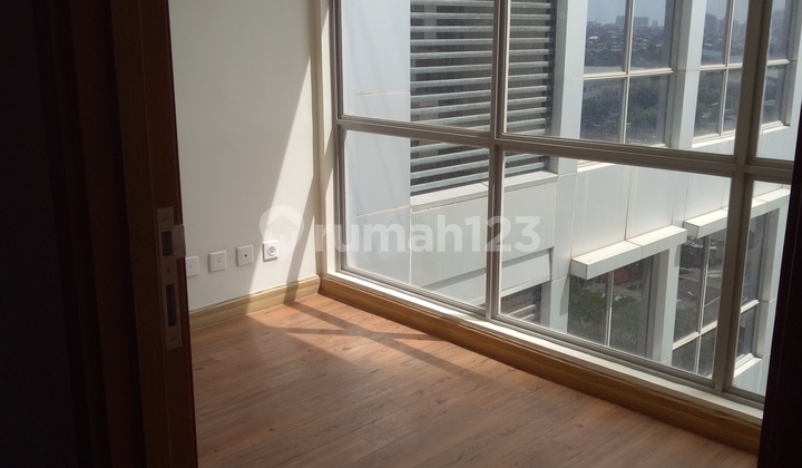 Di sewa Office space fontana kemayoran, Luas 42m