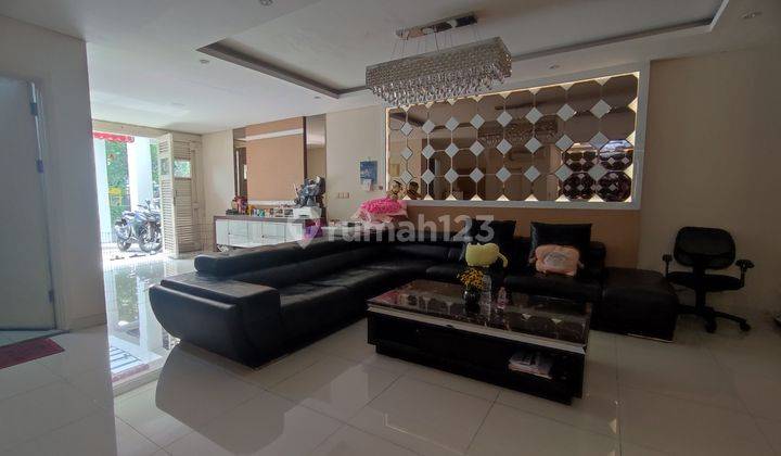 Di Sewa Atau di Jual Rumah Golf Residence Kemayoran, Luas 8 X 25m 1