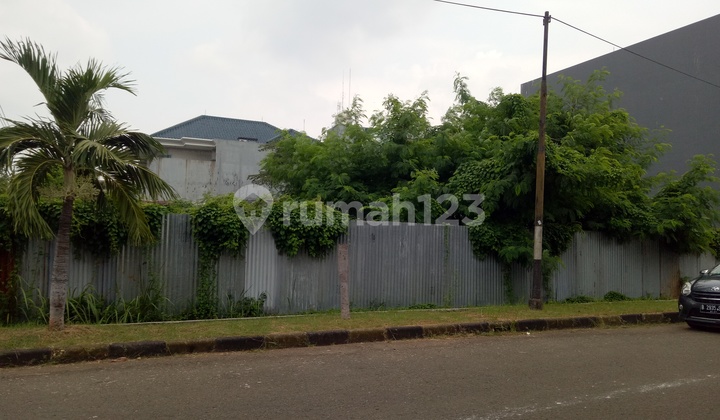 Land for Sale with Hook in Sunter, Area 767m²