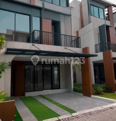 For Sale House in Puri Aria Housing Complex, Land Area: 6x11m For Sale House in Puri Aria Housing Complex, Land Area: 6x11m