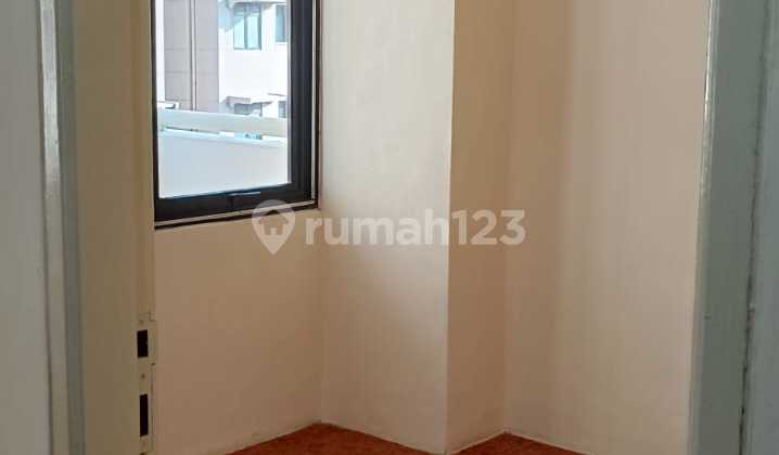 Apartemen Disewa Metro Sunter, Semi Furnish, Luas 47 Meter Apartemen Disewa Metro Sunter, Semi Furnish, Luas 47 Meter