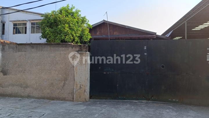 Di Jual Cepat Gudang Ex Pabrik, Luas 935M