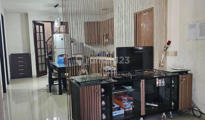 Dijual Rumah Kost Cluster Taman Okinawa, Lippo Karawaci Barat, Tangerang 2