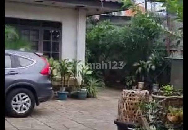 Turun Harga Dijual Tempat Usaha Sangat Strategis Jl. Pasar Kebayoran Lama, Jakarta Selatan 2