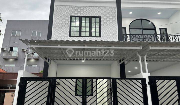 Dijual Rumah Baru Jl. Dukuh Barat, Tanjung Duren Utara, Jakarta Barat 1