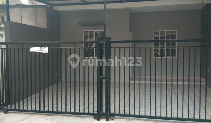 Nice House BSD Nusaloka, Tangerang