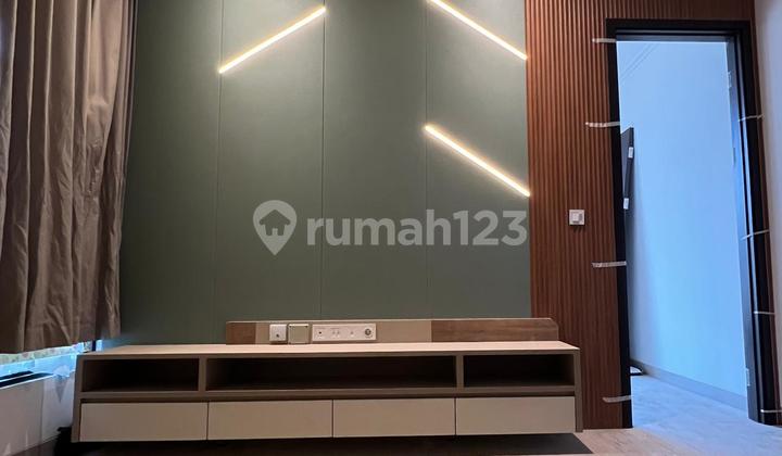 Dijual Condo House Green Royal, Semanan