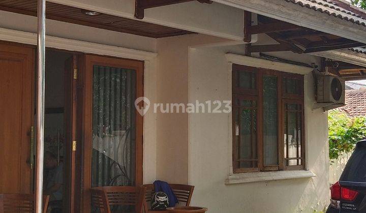 Rumah Strategis Komplek Kehutanan Jakarta Selatan 1