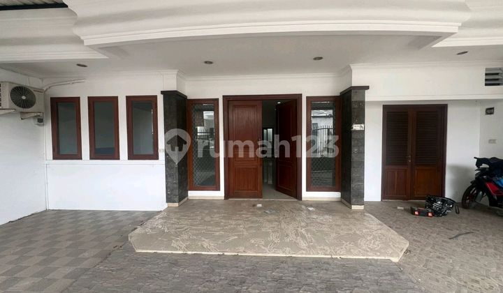 Rumah SHM di Meruya Place, Jl. Penyelesaian Tomang II, Meruya Utara, Kembangan, Kota Jakarta Barat, DKI Jakarta, Indonesia, 11620, Meruya 2