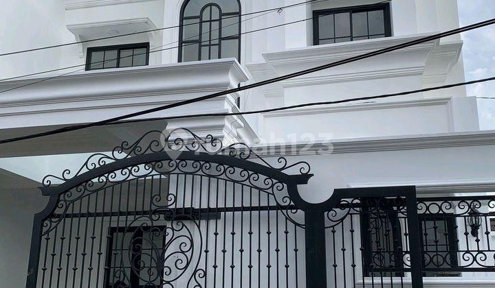 Rumah SHM Bagus di Kampoeng Makan Joglo 21, Jl. Joglo Raya, Joglo, Kembangan, Kota Jakarta Barat, DKI Jakarta, Indonesia, 11640, Joglo