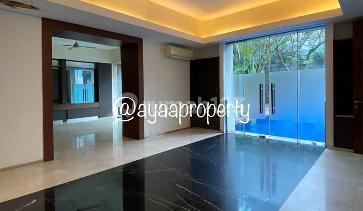 Luxury Modern House In Scbd Area