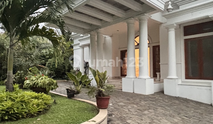 Luxury House for Rent Corner Position Pondok Indah