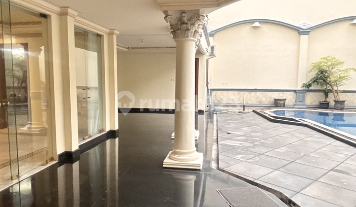 Rent Classic Pondok Indah House