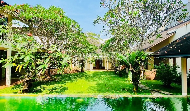 Affordable Pondok Indah Golf Hill Rent