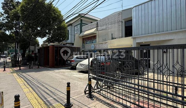 Jual Rumah untuk Usaha atau Kantor Area Senopati Pinggir Jalan Raya