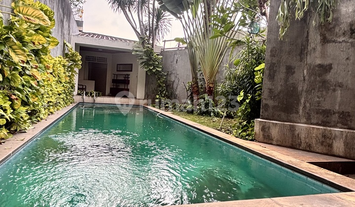 Sewa Rumah Luas & Terawat Simprug Jakarta Selatan 2