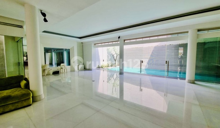 For Rent Modern & Classic Big House Pondok Indah For Rent Modern & Classic Big House Pondok Indah